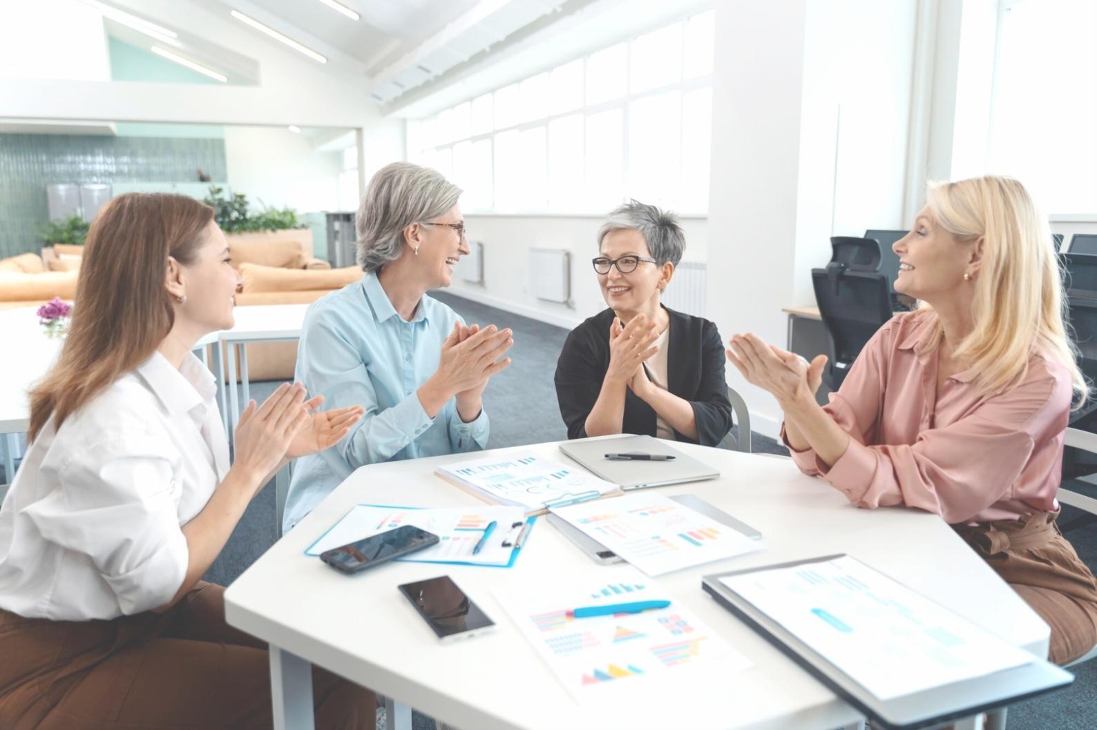 Exemple de collaboration en équipe chez luntheraqen
